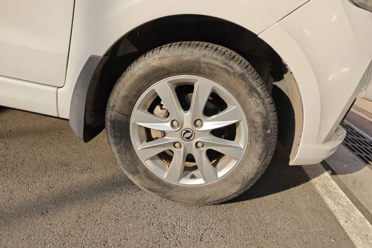 Used Dongfeng Fengon 330 2019 1.5L 330S Manual Comfort Version China VI Standard