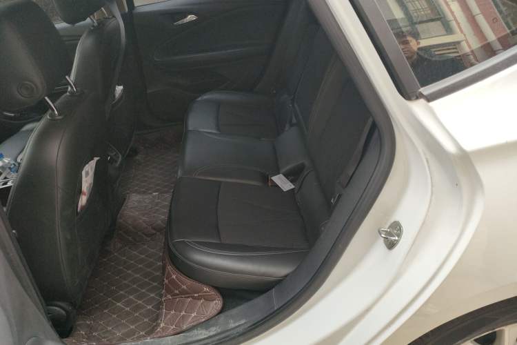 Used Buick Verano 2015 Sedan 20T Dual-Clutch Leading Model
