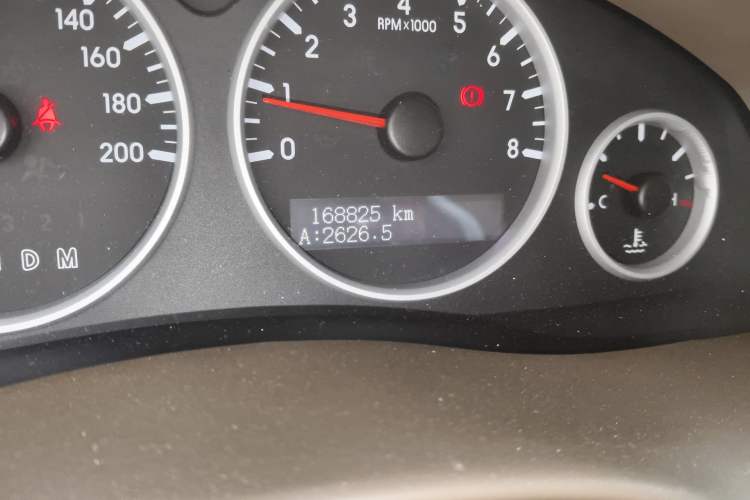 Used Buick GL8 2011 2.4L CT Comfort Edition