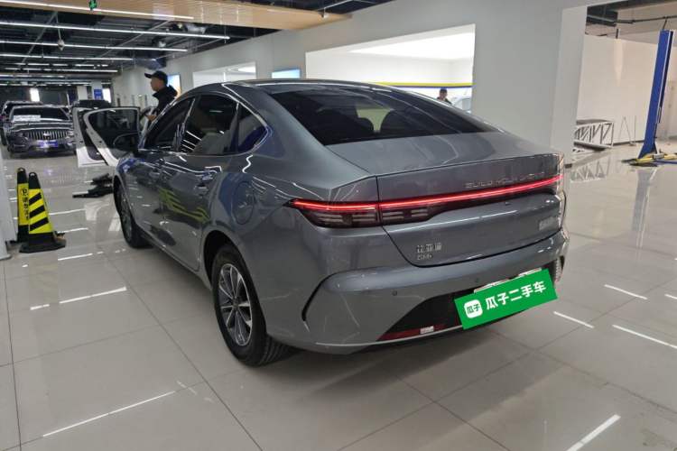 Used BYD Destroyer 05 2024 HONOR Edition DM-i 55KM Luxury Model Rear Left 45 Deg