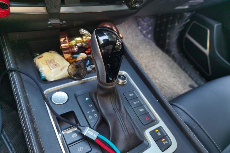 Used BYD Tang 2019 2.0T Automatic SmartConnect Luxury 7-Seater China VI Standard