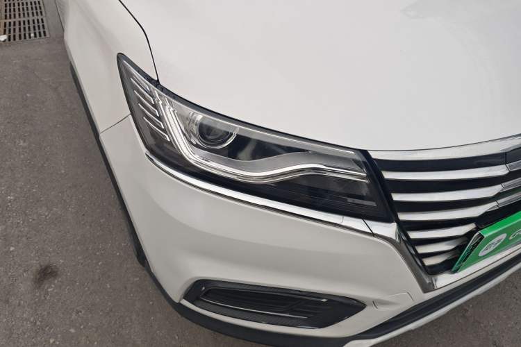 Used Roewe RX5 New Energy 2017 ERX5 EV400 Electric Internet Luxury Edition Right Front Headlight