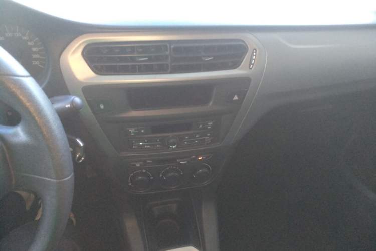 Used Citroen Elysee 2016 1.6L Manual Fashion Edition
