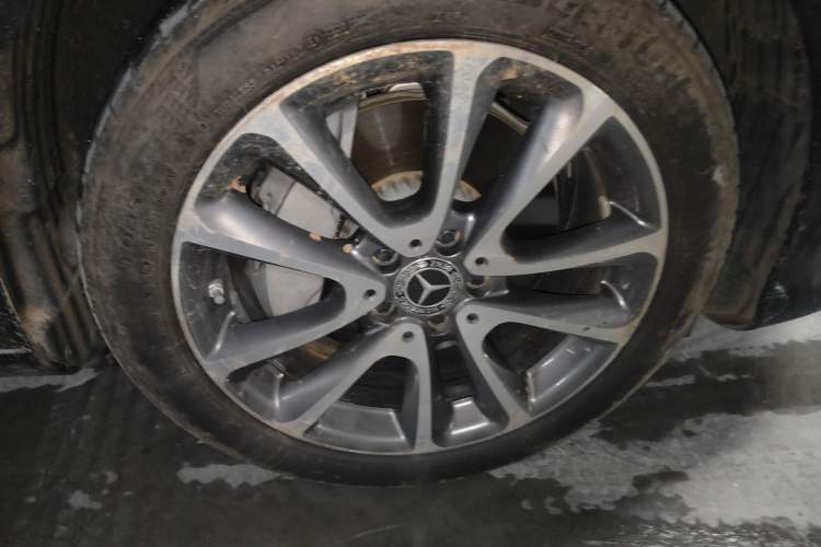 Used Mercedes-Benz E-Class 2019 Restyled E 300 L Luxury Edition
