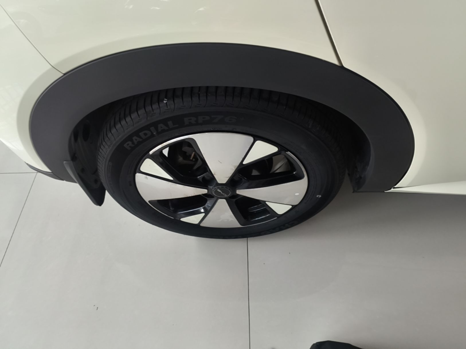 BYD Dolphin 2023 420 km Fashion Edition — снимка 11