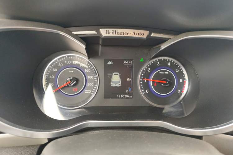 Used Brilliance V3 2015 1.5L Manual Smart Version