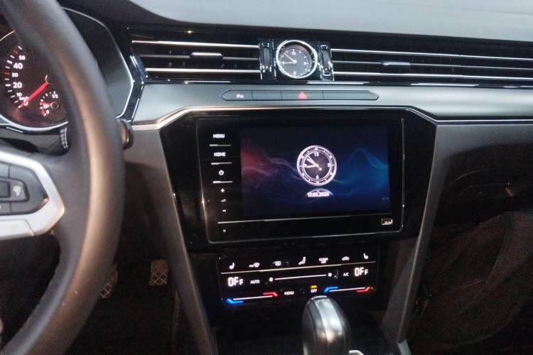 Used Volkswagen Magotan 2020 280TSI DSG Leading Edition Audio And AC Panel