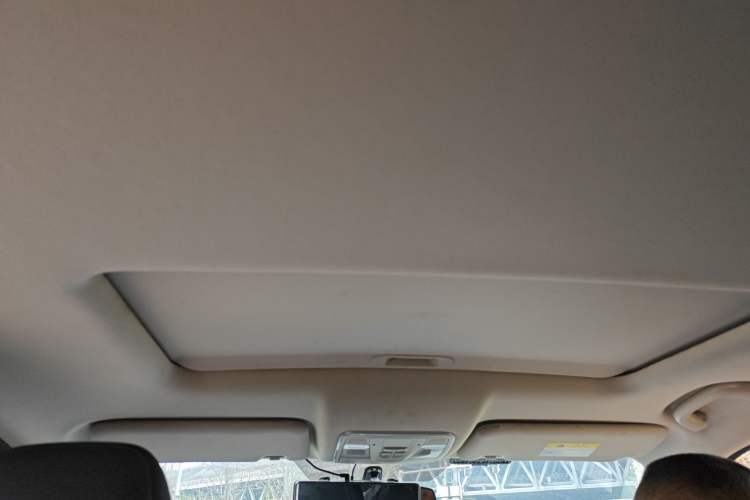 Used CHANGAN CS35PLUS 2021 Blue Whale NE 1.4T DCT Luxury Model Headliner