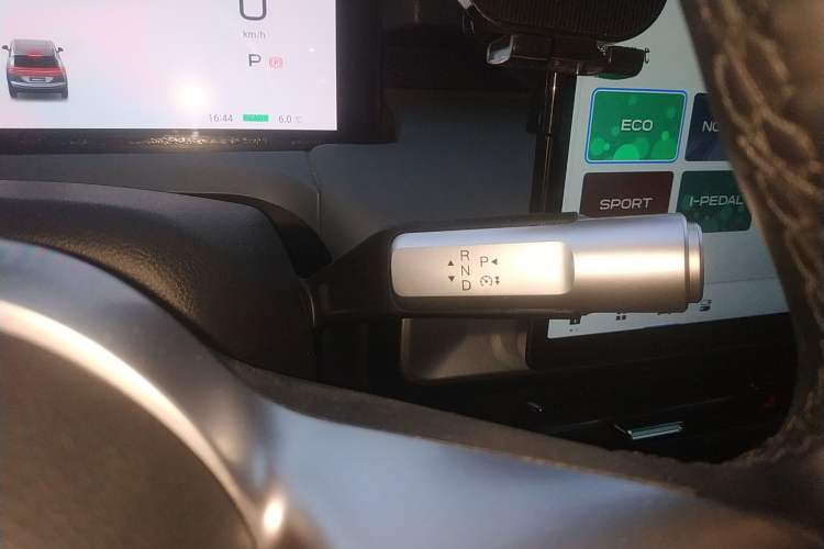 Used AION Y 2024 Younger