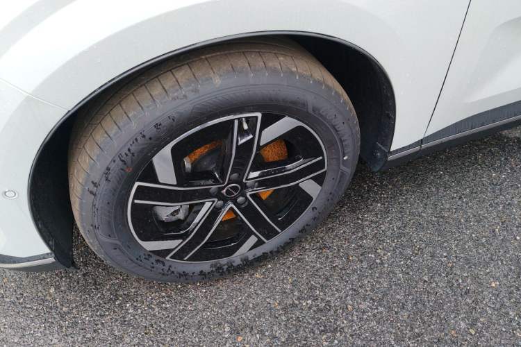 Used Volvo XC70 Plug-in Hybrid 2026 Model Four-Wheel Drive Long-Range Core
