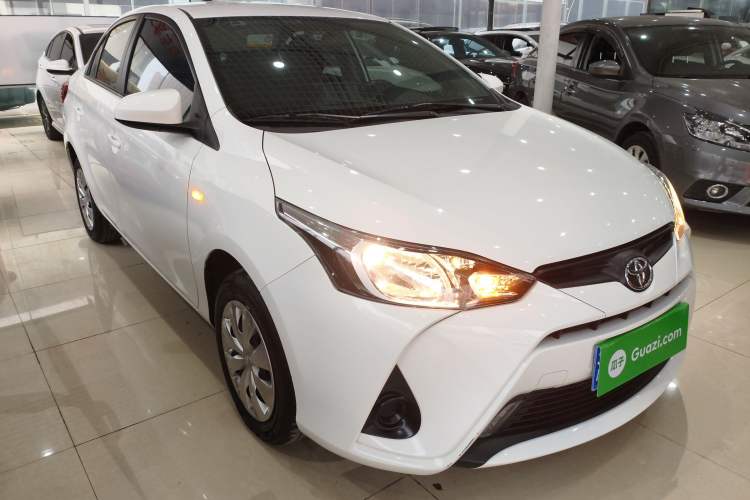 Used Toyota YARiS L Zhi Xiang 2022 1.5L CVT Leading PLUS Edition Front Right 45 Deg