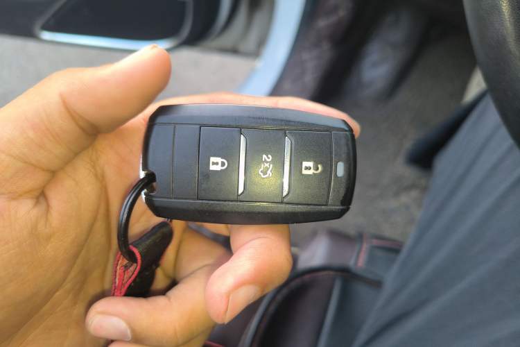 Used CHANGAN Raeton CC 2018 1.5T Automatic Haoya Model China V Standard
