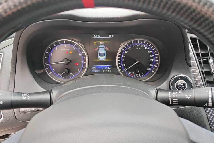 Used Infiniti Q50L 2016 2.0T Enjoyment Edition Instrument Cluster