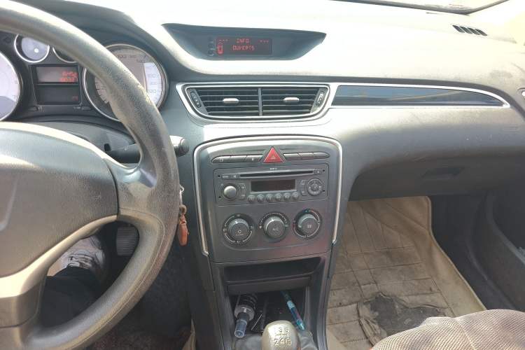 Used Peugeot 308 2013 1.6L Manual YouShang Model CNG