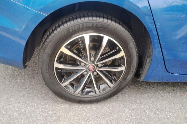 Used Roewe i5 2020 1.5L Automatic 4G Connect Luxury Flagship Edition