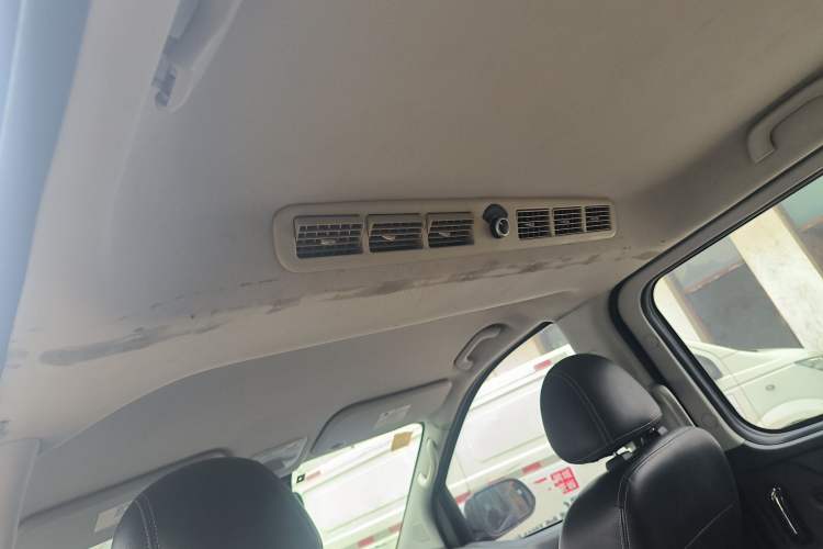 Used FORTHING F600 2016 F600L 1.5T Luxury Model
