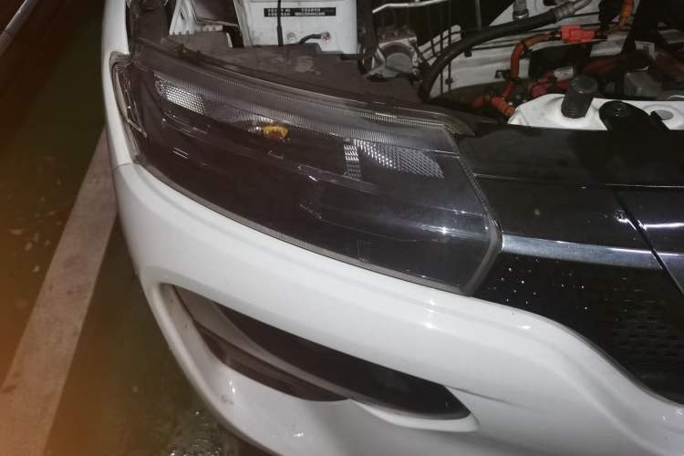 Used Renault E-Nuo 2019 e-Intelligent Model Right Front Headlight