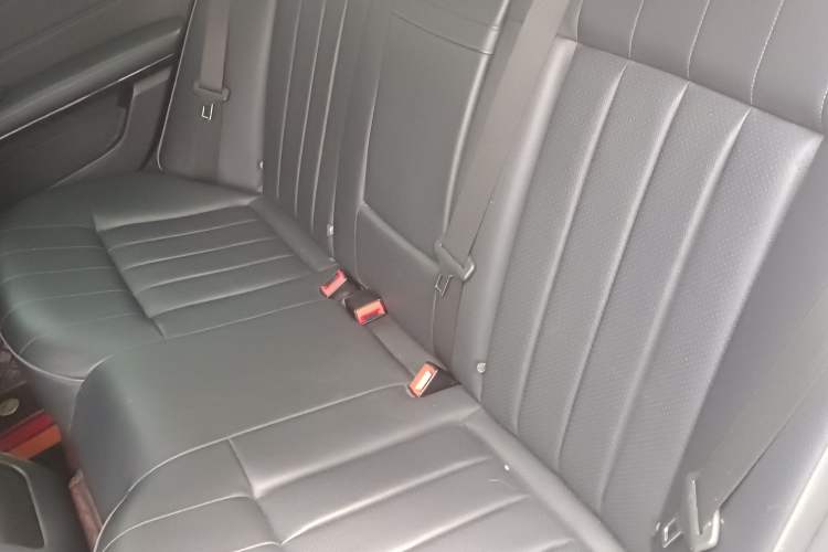 Used Mercedes-Benz E-Class 2015 Restyled E 260 L Sport Edition
