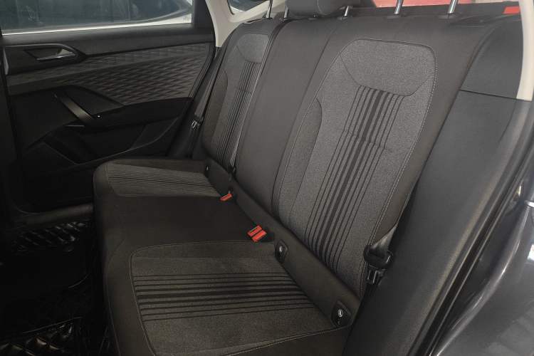 Used Volkswagen Tharu 2020 280TSI Two-Wheel Drive Trend Edition China VI Standard Left Rear Seat