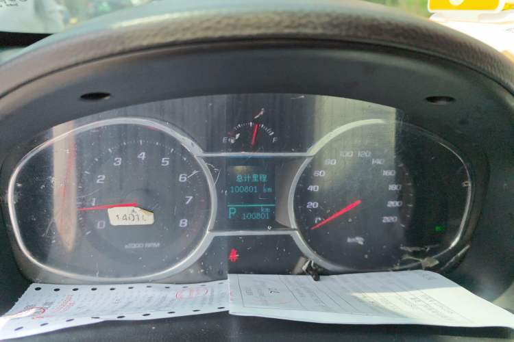 Used Chevrolet Captiva 2015 2.4L Two-Wheel Drive Urban Version 5 Seats