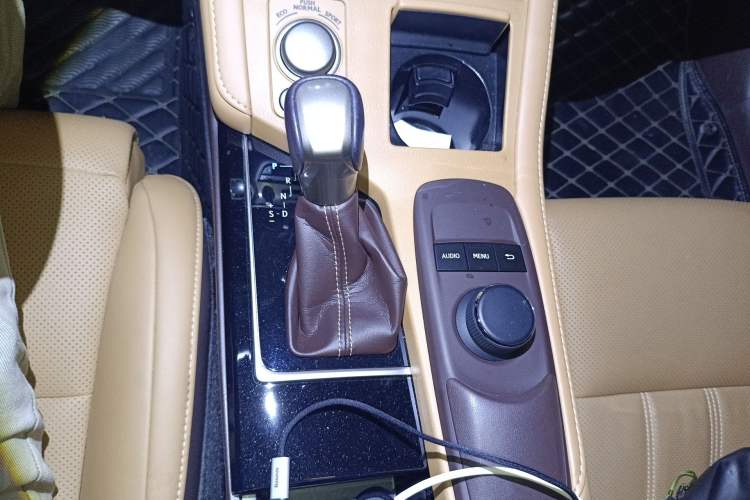 Used Lexus ES 2015 200 Elite Edition
