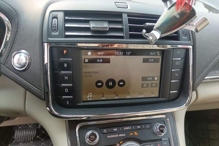 Used Lincoln Continental 2017 2.0T Two-Wheel-Drive Luxury Edition