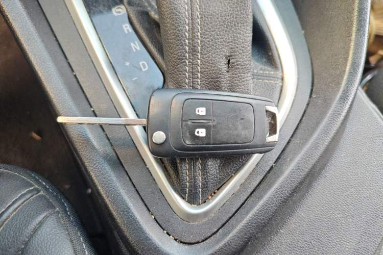 Used Buick Excelle GX 2018 18T Automatic Elite Model Vehicle Key