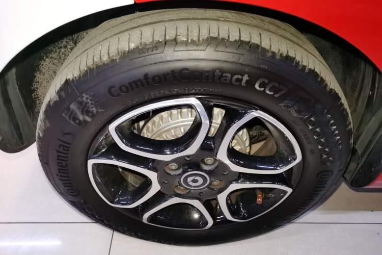 Used smart fortwo 2016 0.9T 66kW Hardtop Pioneer Edition
