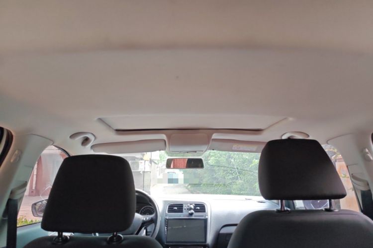 Used Volkswagen Polo 2016 1.6L Automatic Comfort Model Headliner