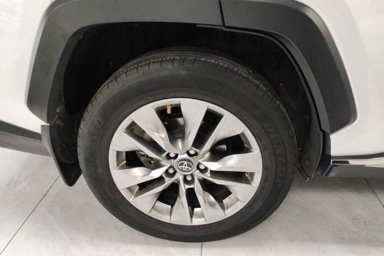 Used Toyota Wildlander 2022 2.0L CVT 4x4 Luxury PLUS Edition