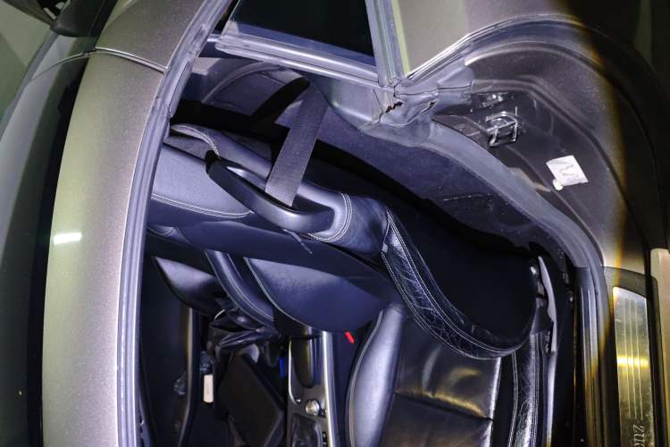 Used Mercedes-Benz SLK-Class 2011 SLK 200 Fashion Model