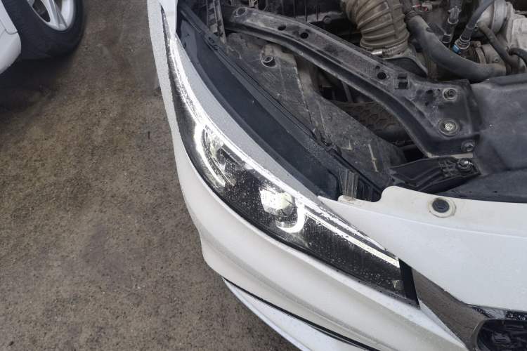 Used MG 6 2019 20T Automatic Sport Edition Right Front Headlight
