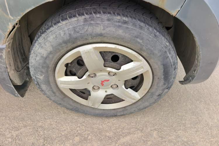 Used Wuling Hongguang 2014 1.2L Base Model China IV
