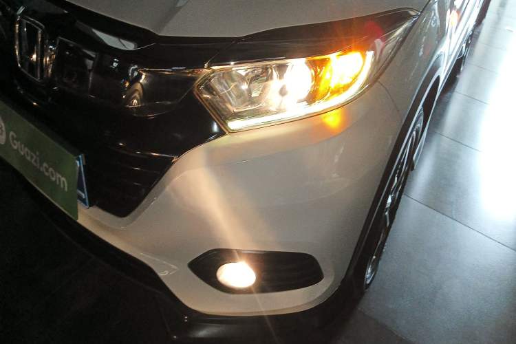 Used Honda Vezel 2020 1.5L CVT Pioneer Edition
