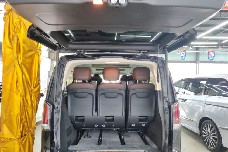 Used Mercedes-Benz V-Class 2024 V 300 L Long Wheelbase Prestige Edition