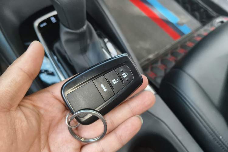 Used Toyota Corolla 2021 TNGA 1.5L CVT Elite Edition Vehicle Key