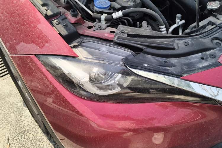 Used Mazda CX-4 2018 2.0L Automatic Two-Wheel Drive Blue Sky Luxury Edition