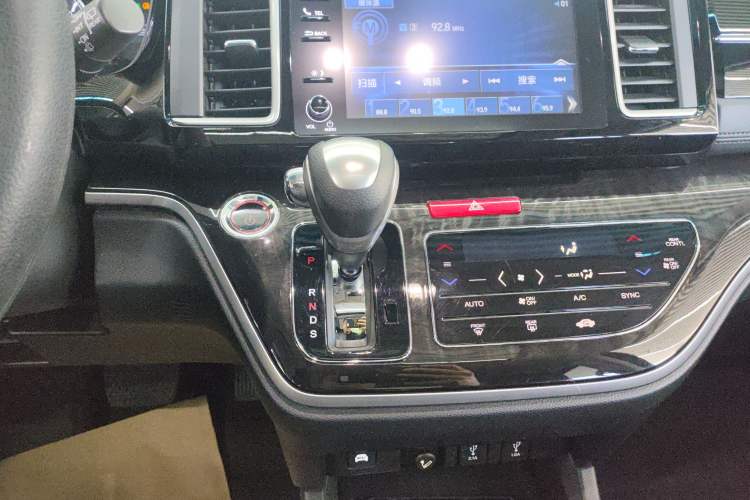 Used Honda Elysion 2019 2.0L Hybrid Luxury Edition