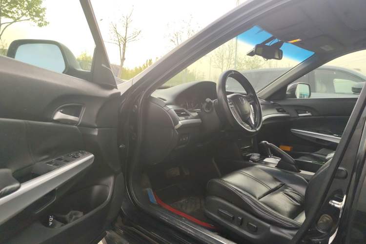 Used Honda Crosstour 2012 2.4L Luxury Edition