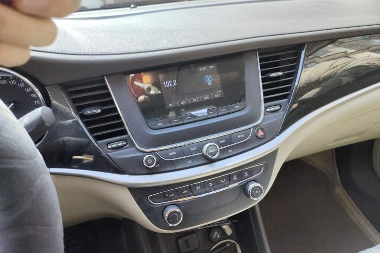 Used Buick Verano 2017 Sedan 15S Manual Entry-Level Model