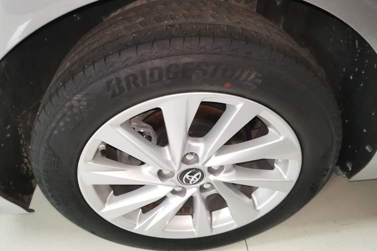 Used Toyota Camry 2021 2.0G Luxury Edition
