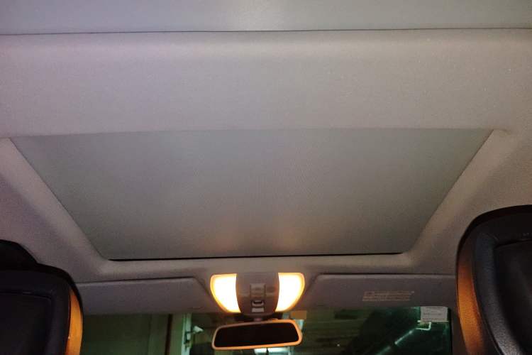 Used Mercedes-Benz GLK-Class 2012 GLK 300 4MATIC Luxury Model