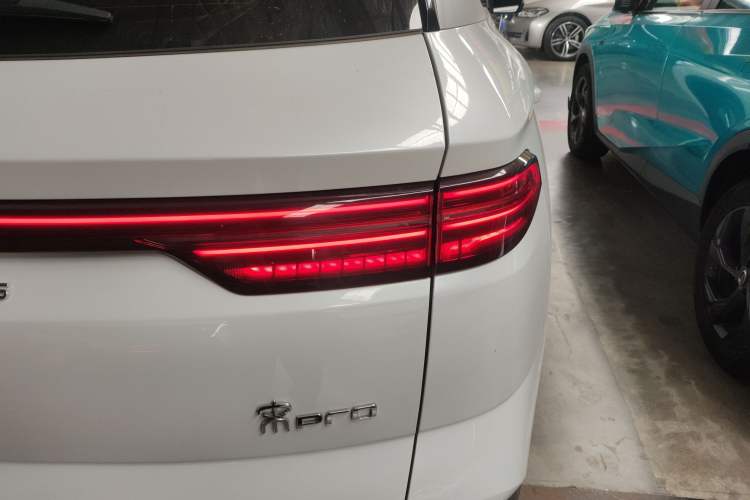 Used BYD Song Pro New Energy 2023 Champion Edition DM-i 110KM Excellence Model Exterior 3