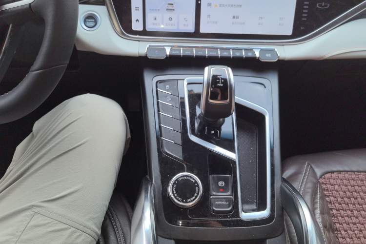 Used Geely Auto Emgrand X7 Sport 2022 Boyue X 1.8TD DCT Smart Model Gear Lever