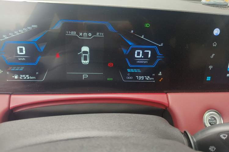 Used JETOUR X70 PLUS 2021 Facelift 1.5T DCT ShanPRO 7-Seater Odometer Close Up