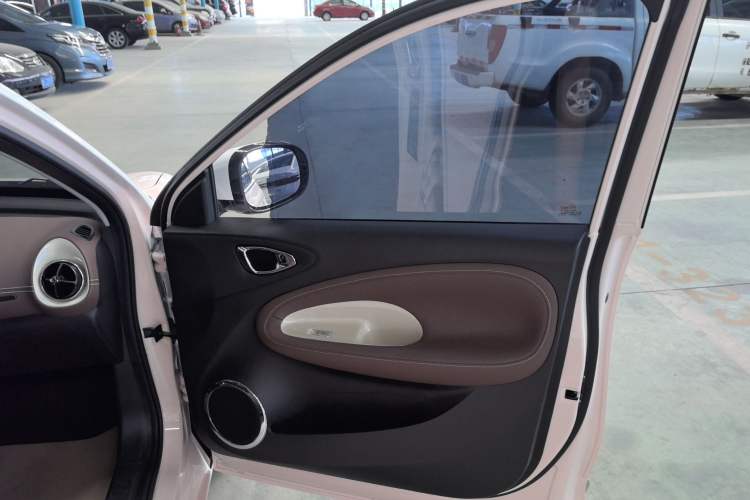 Used Wuling Bingo 2023 410 km Lingxi Deluxe Edition