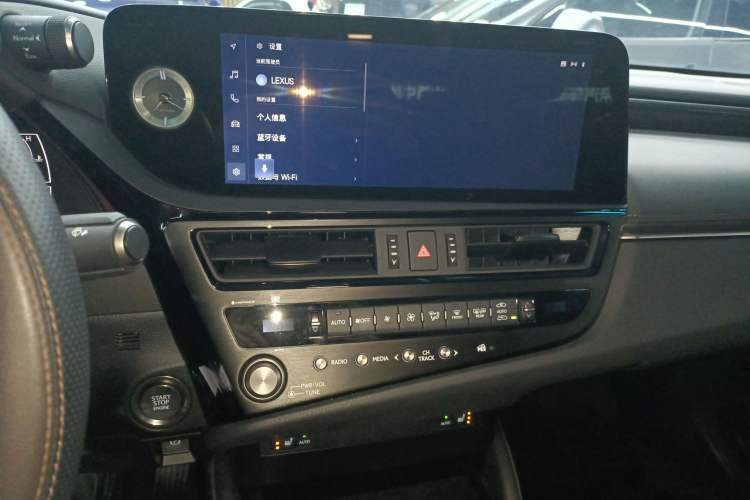 Used Lexus ES 2023 200 Excellence Edition