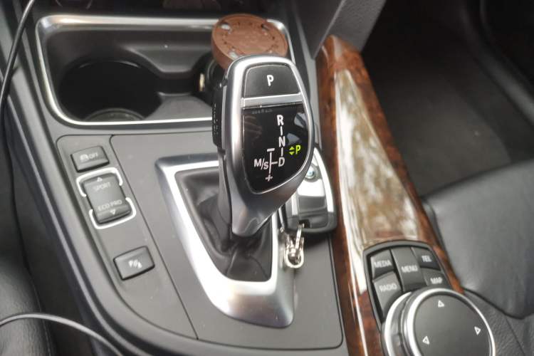 Used BMW 3 Series 2015 328Li xDrive Luxury Design Package
