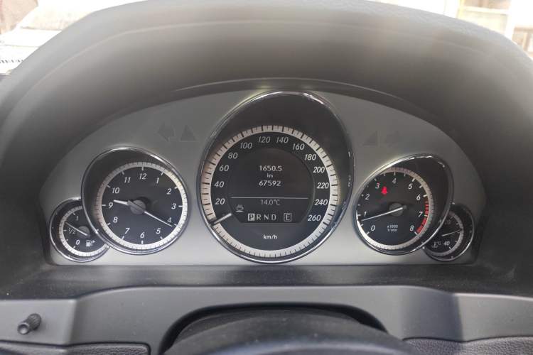 Used Mercedes-Benz E-Class 2010 E 260 CGI Coupe