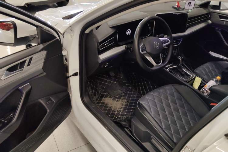 Used Volkswagen Sagitar 2023 300TSI DSG Excellence Edition